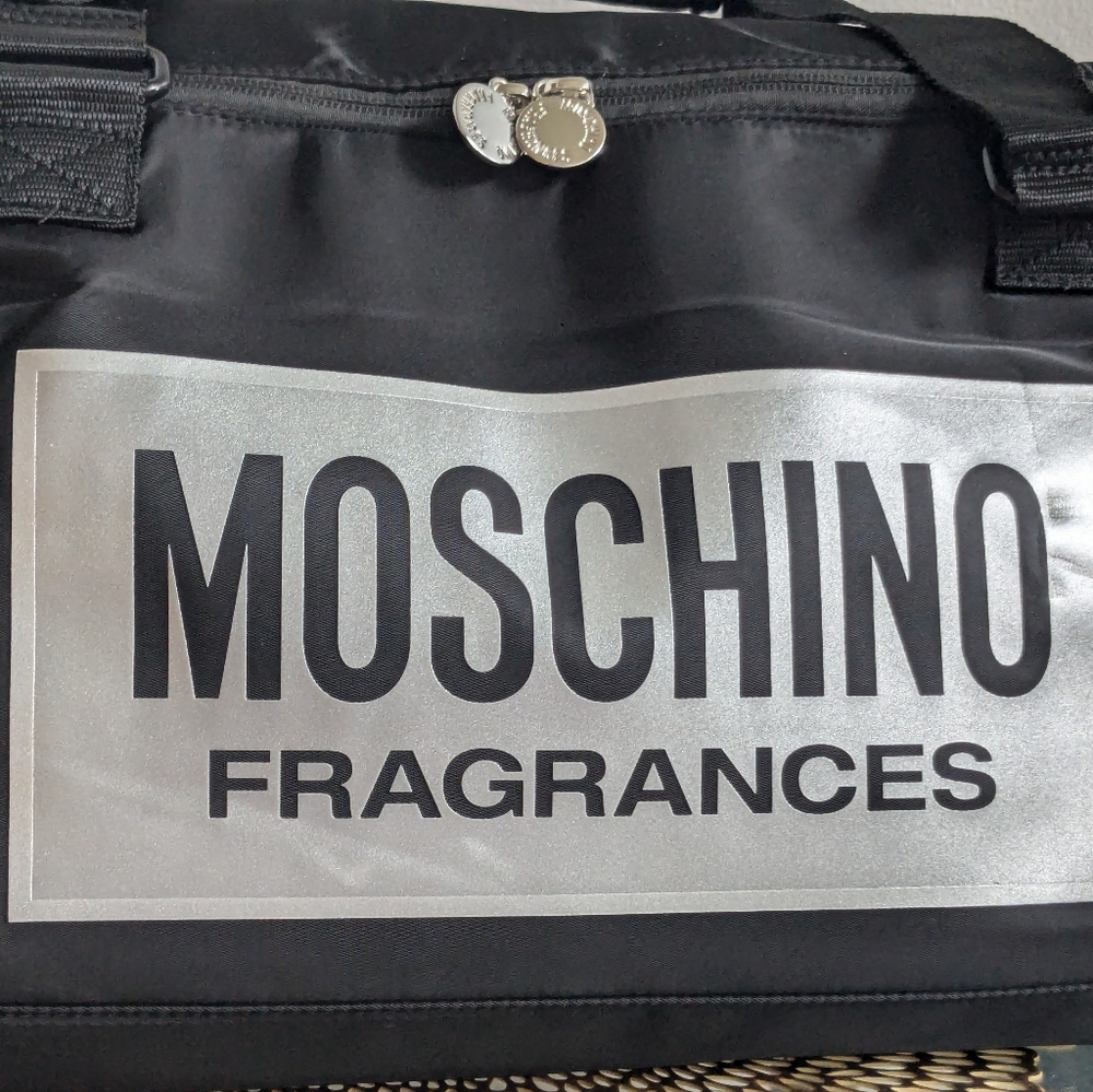 Moschino - Picture 4 of 10